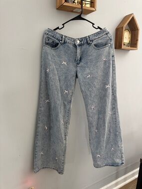 Vintage-Inspired Light Blue Embroidered Wide Leg Jeans
